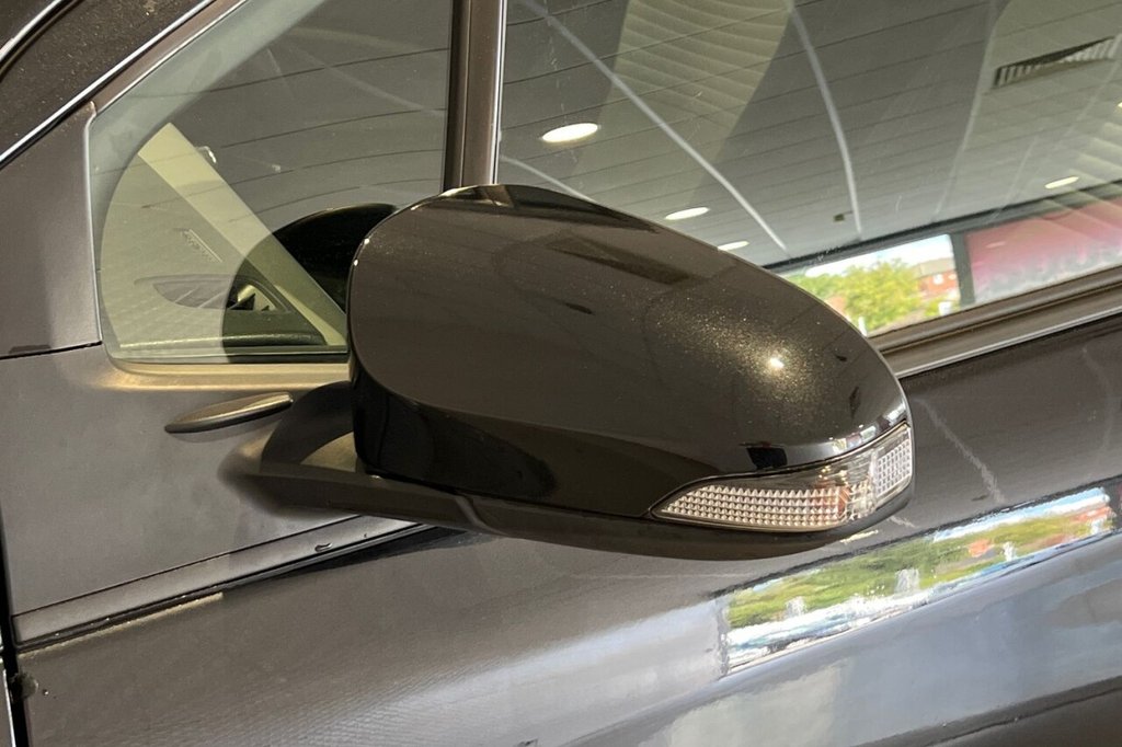 Used Toyota Yaris 2019 for sale - 77075454: Photo 30