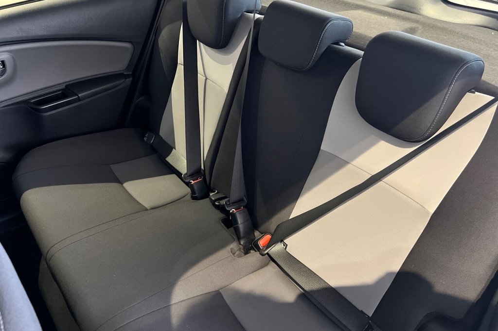 Used Toyota Yaris 2019 for sale - 77075454: Photo 32