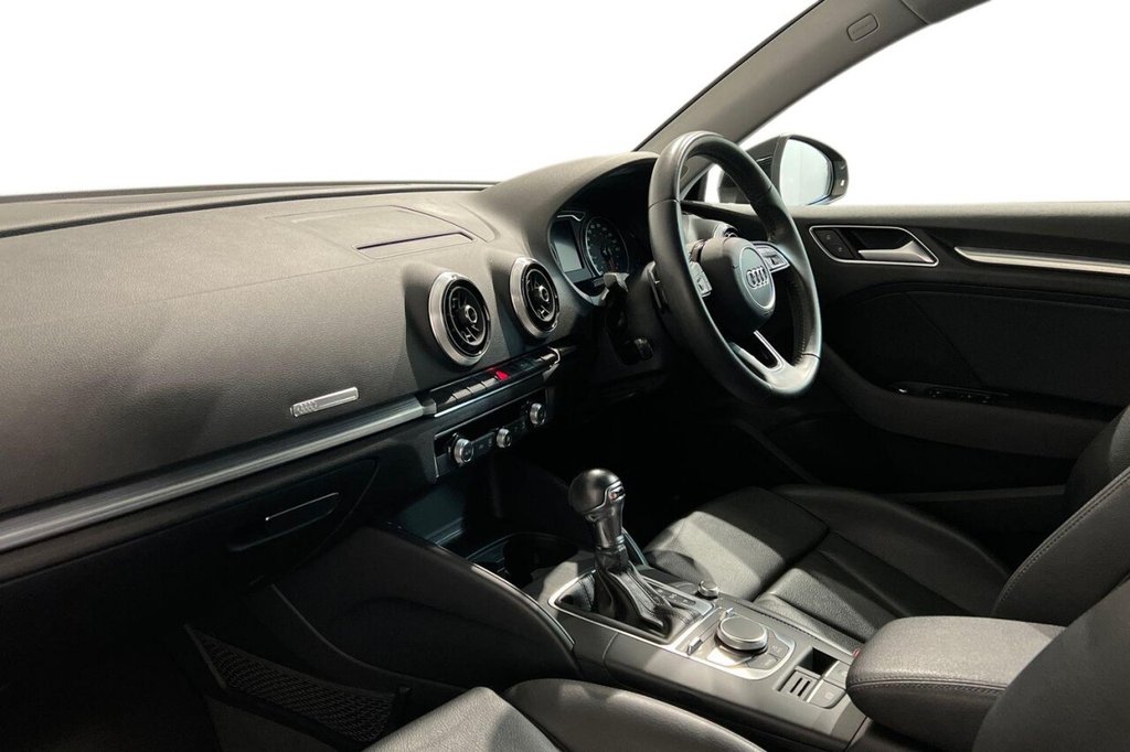 Used Audi A3 2018 for sale - 77764629: Photo 11