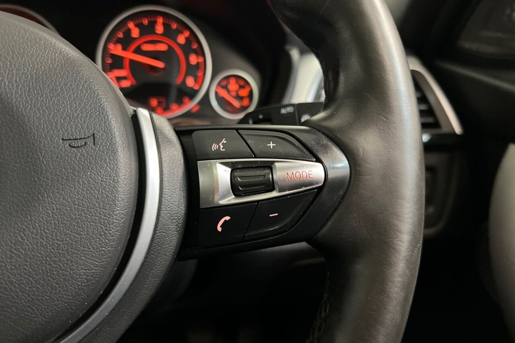 Used BMW 3 Series 2019 for sale - 77301811: Photo 27