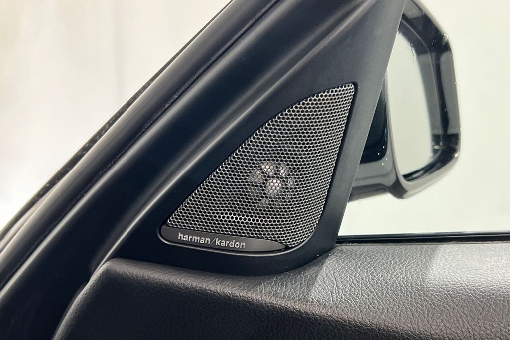 Used BMW 3 Series 2019 for sale - 77301811: Photo 42