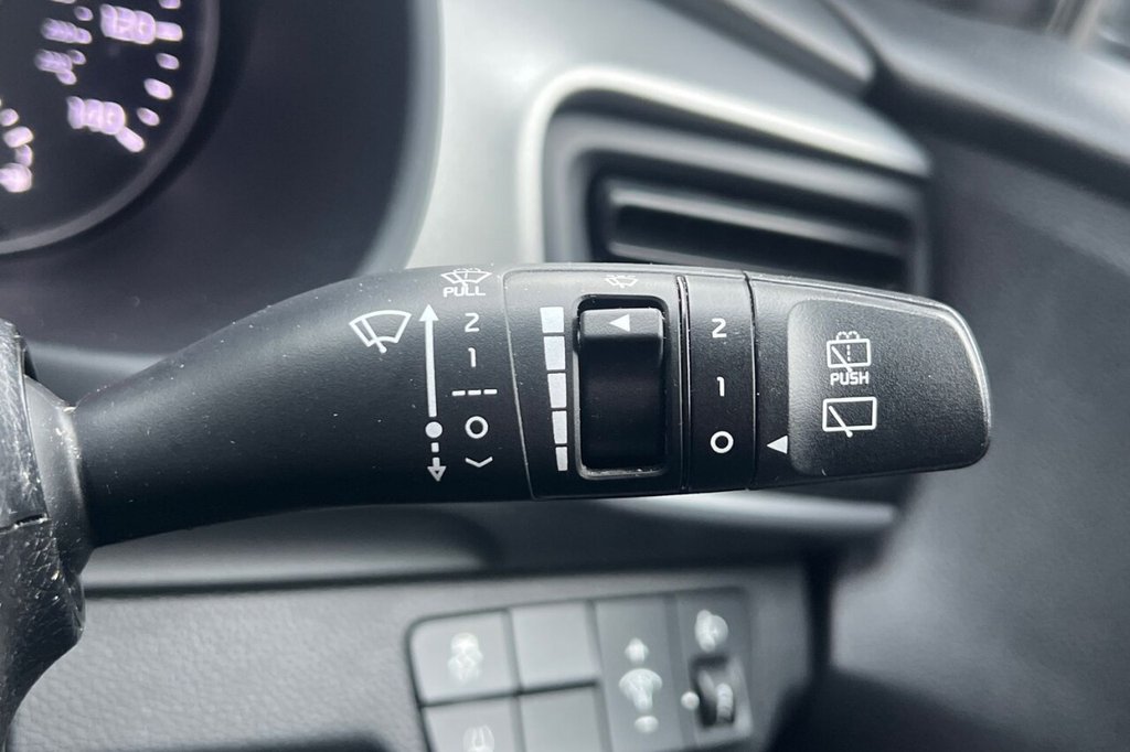 Used Kia Stonic 2019 for sale - 77673445: Photo 32