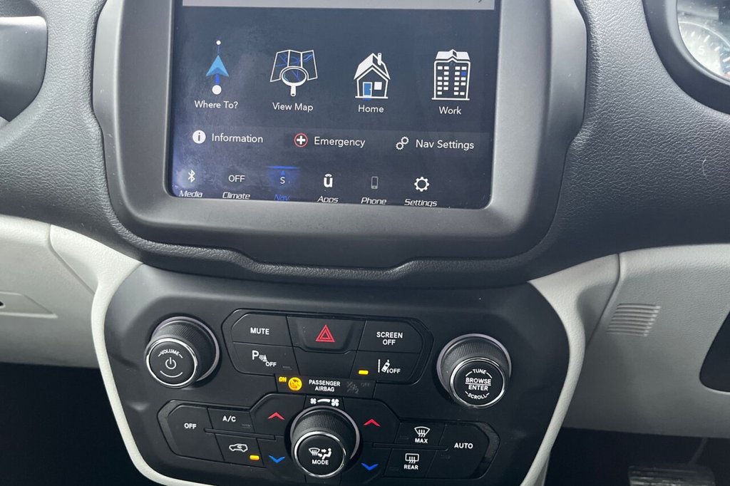 Used Jeep Renegade 2019 for sale - 77642654: Photo 30