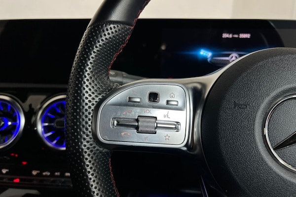 Used Mercedes-Benz CLA 2022 for sale - 76202561: Photo 17