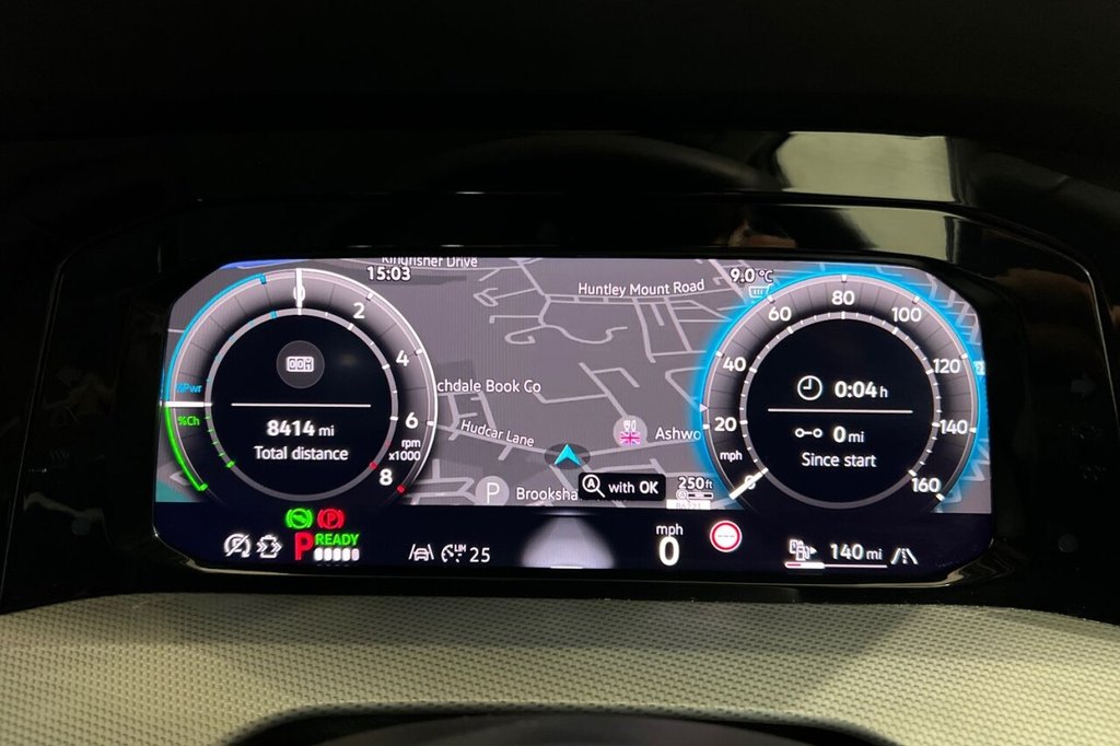 Used Volkswagen Golf 2024 for sale - 77139557: Photo 28