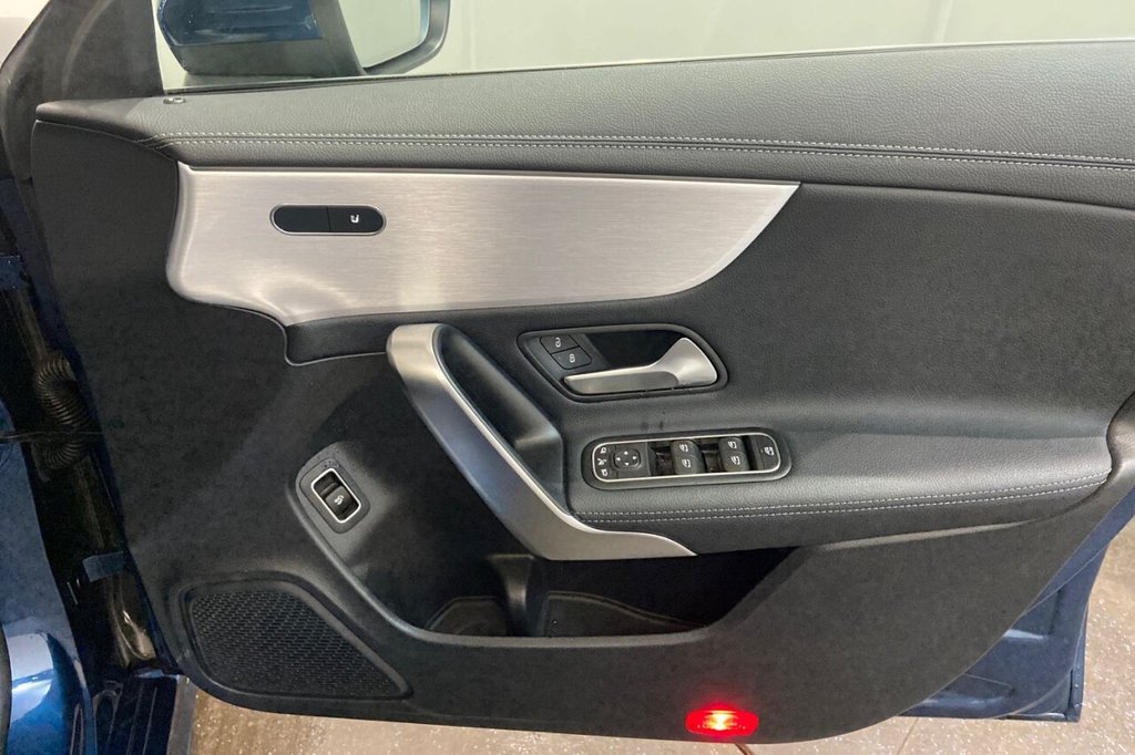 Used Mercedes-Benz CLA 2022 for sale - 76642091: Photo 39