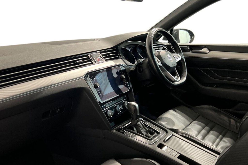 Used Volkswagen Passat 2019 for sale - 76973366: Photo 11