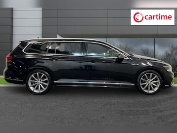 Used Volkswagen Passat 2019 for sale - 76973366: Photo