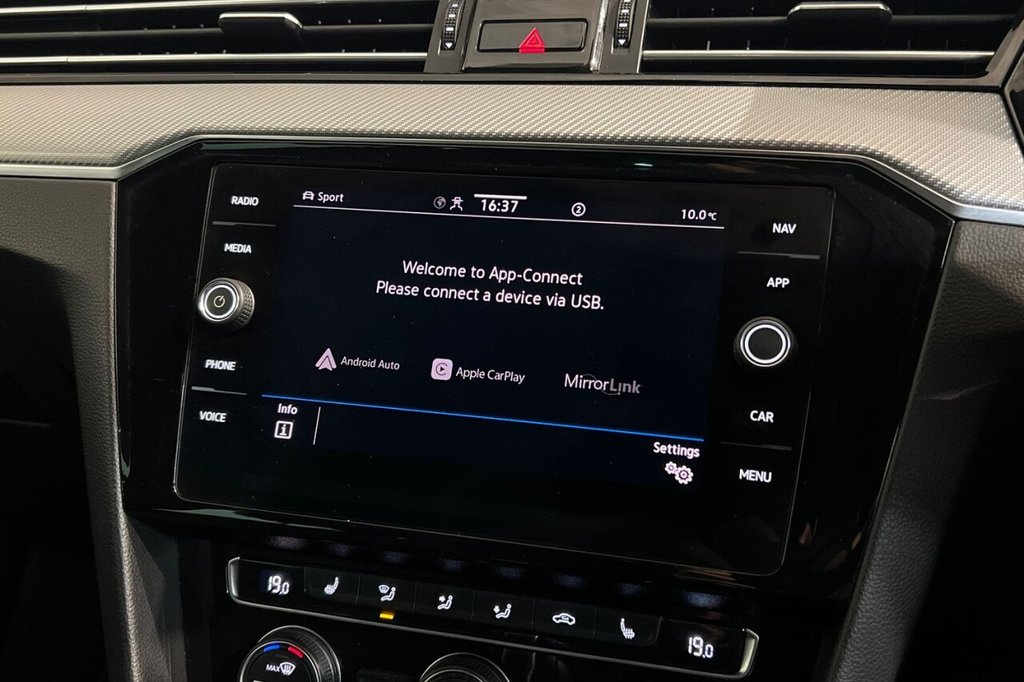 Used Volkswagen Passat 2019 for sale - 76973366: Photo 30