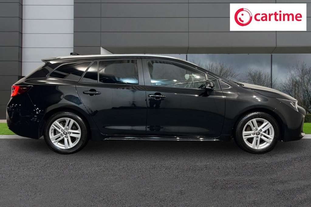 Used Toyota Corolla 2022 for sale - 76883243: Photo 2