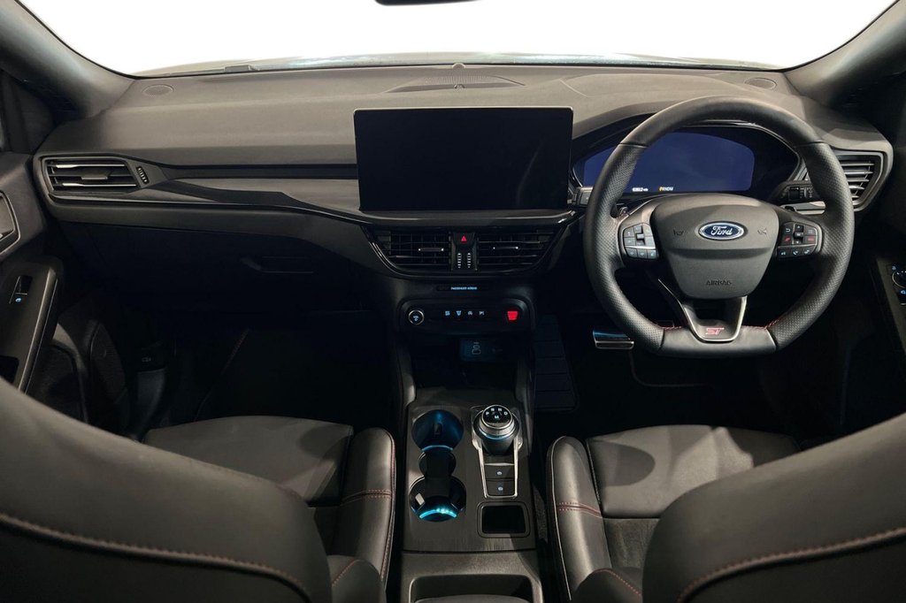 Used Ford Focus 2024 for sale - 76973367: Photo 12