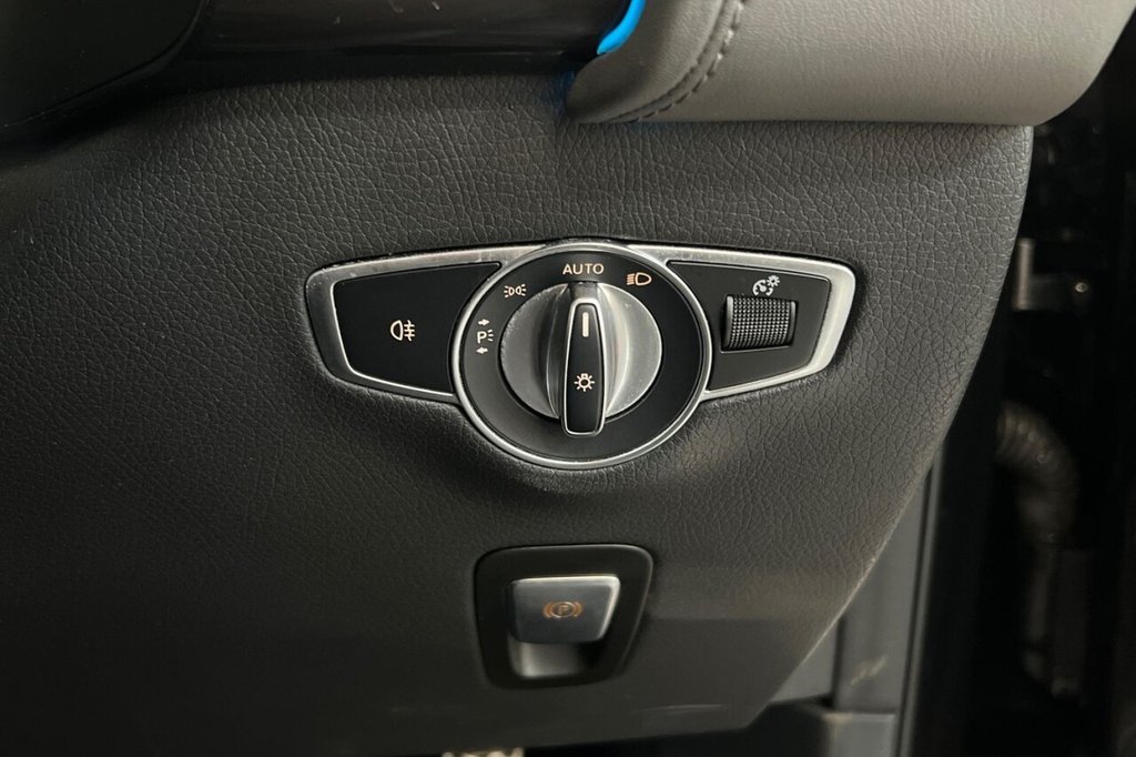 Used Mercedes-Benz EQC 2022 for sale - 77621264: Photo 40