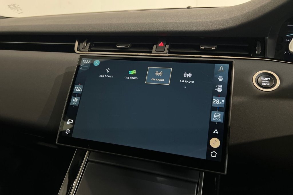 Used Land Rover Range Rover Evoque 2024 for sale - 76973388: Photo 33