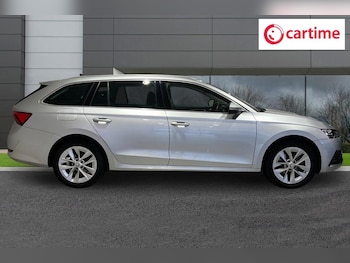 Used Skoda Octavia 2023 for sale - 77372883: Photo