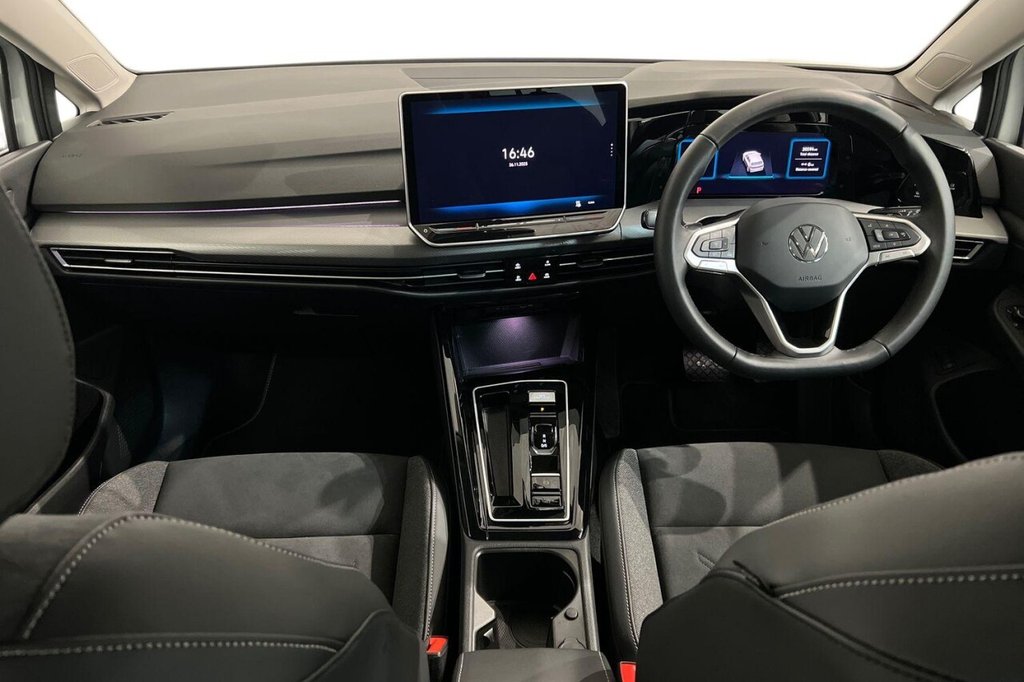 Used Volkswagen Golf 2024 for sale - 77139556: Photo 12