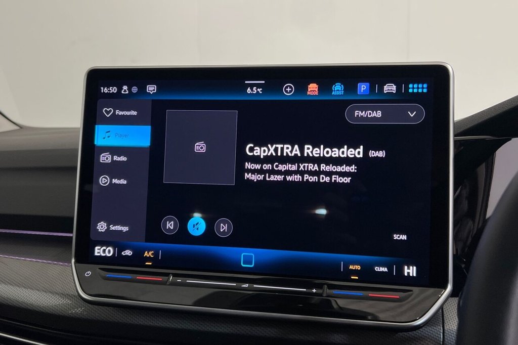 Used Volkswagen Golf 2024 for sale - 77139556: Photo 31