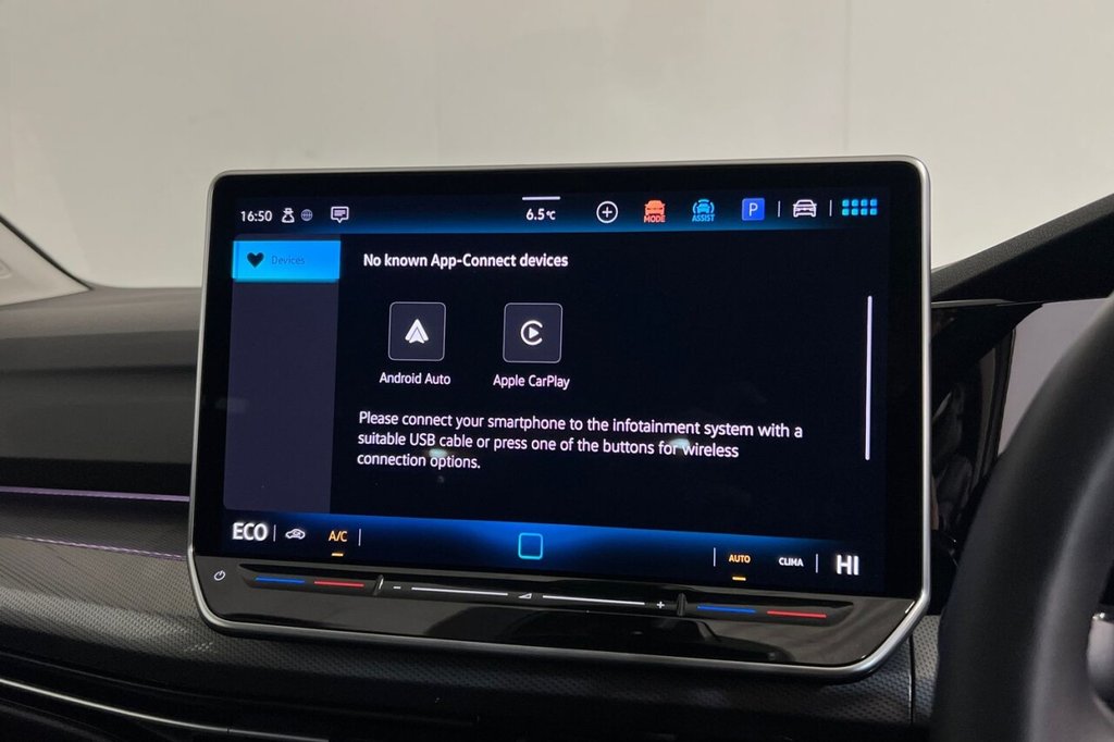 Used Volkswagen Golf 2024 for sale - 77139556: Photo 32