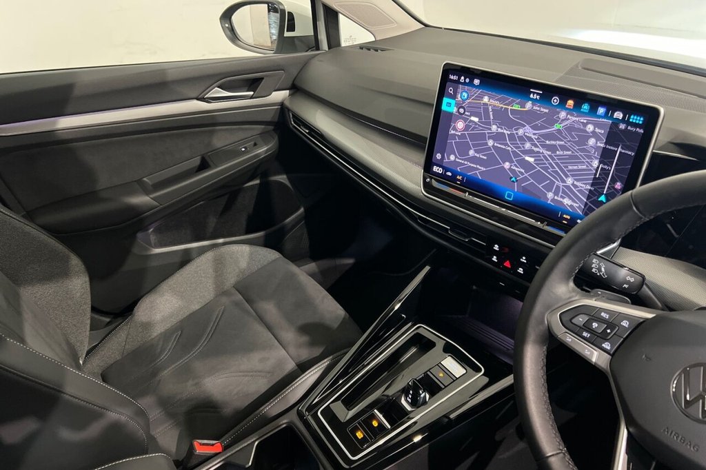 Used Volkswagen Golf 2024 for sale - 77139556: Photo 34