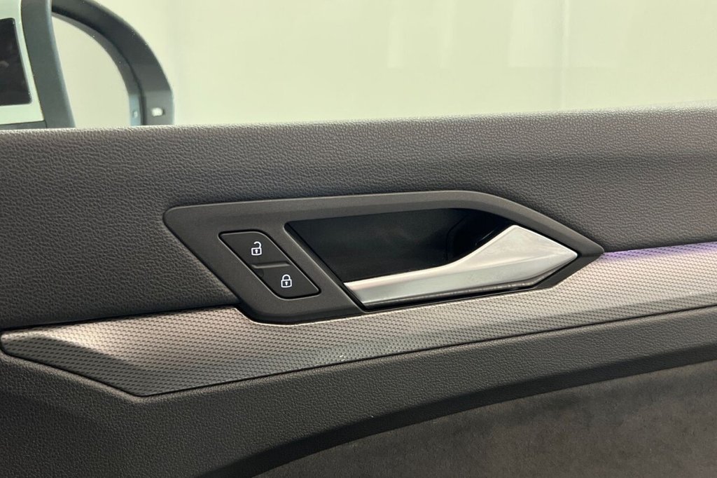 Used Volkswagen Golf 2024 for sale - 77139556: Photo 40