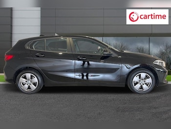 Used BMW 1 Series 2022 for sale - 76009630: Photo 2