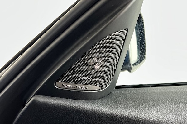 Used BMW 3 Series 2017 for sale - 76080380: Photo 23