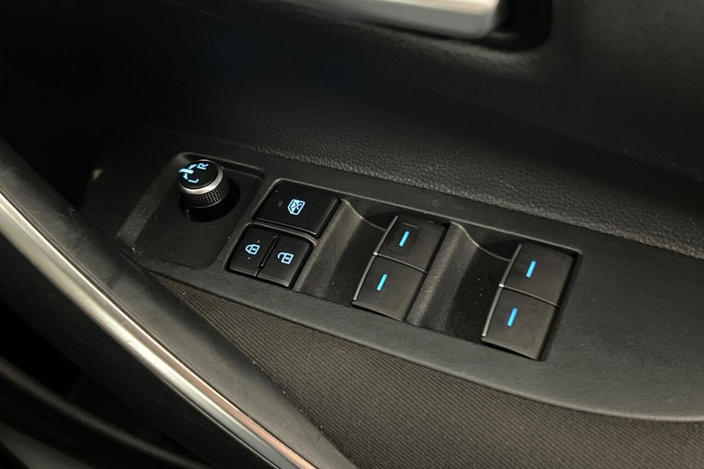 Used Toyota Corolla 2023 for sale - 77212122: Photo 38