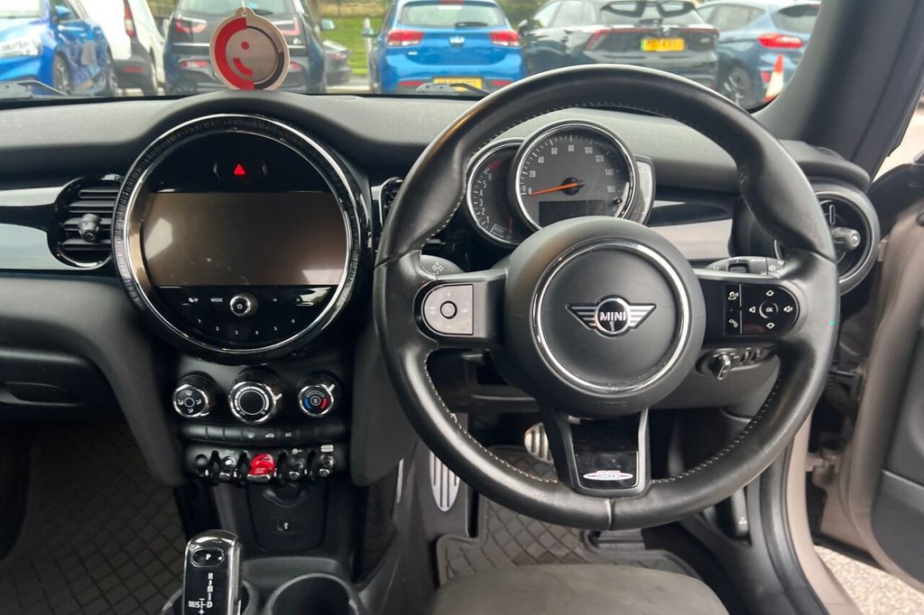 Used MINI Hatch 2022 for sale - 75704207: Photo 27