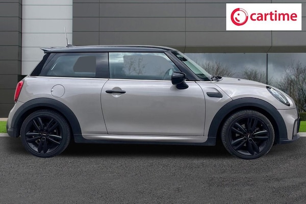 Used MINI Hatch 2022 for sale - 75704207: Photo 2