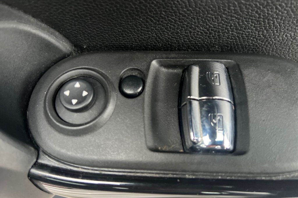 Used MINI Hatch 2022 for sale - 75704207: Photo 30