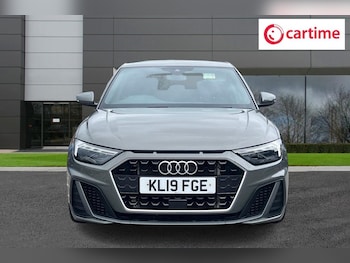 Used Audi A1 2019 for sale - 77632110: Photo