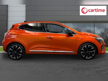 Used Renault Clio 2024 for sale - 79550438: Photo