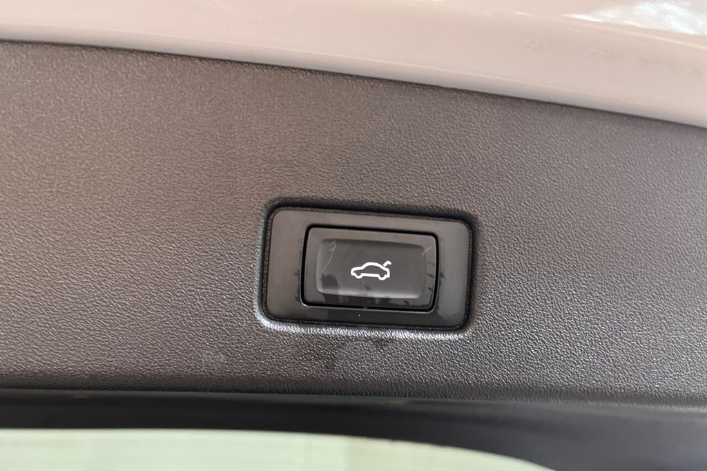 Used Audi Q4 e-tron 2022 for sale - 76454178: Photo 40