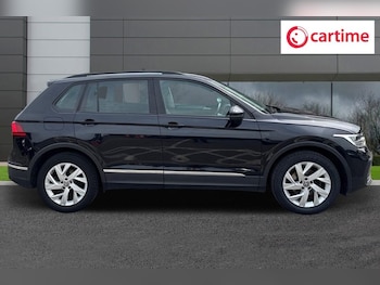 Used Volkswagen Tiguan 2022 for sale - 75456783: Photo