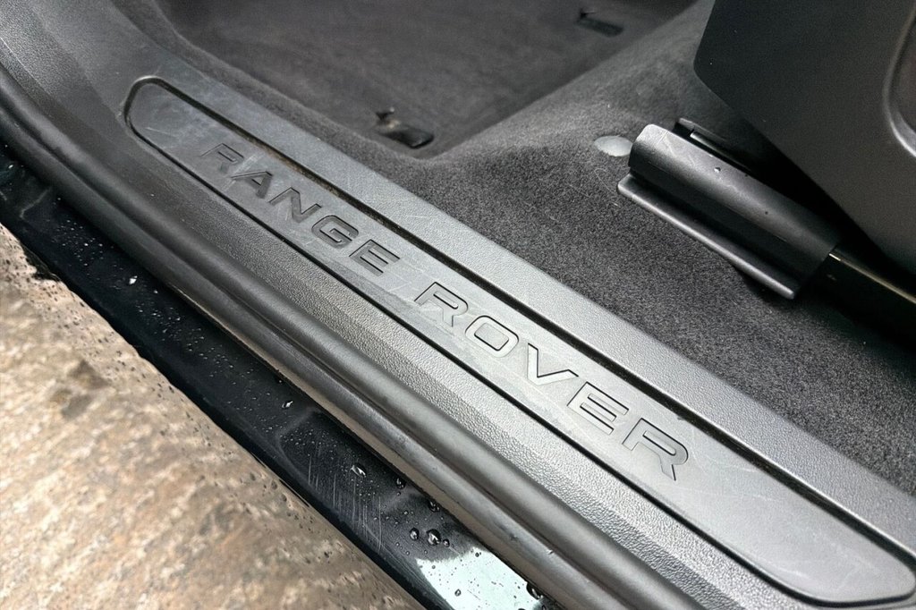 Used Land Rover Range Rover Evoque 2023 for sale - 78167049: Photo 32