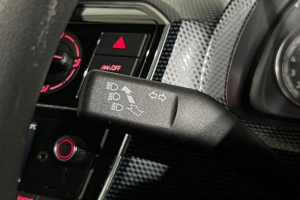 Used Volkswagen up! 2021 for sale - 76147518: Photo 25