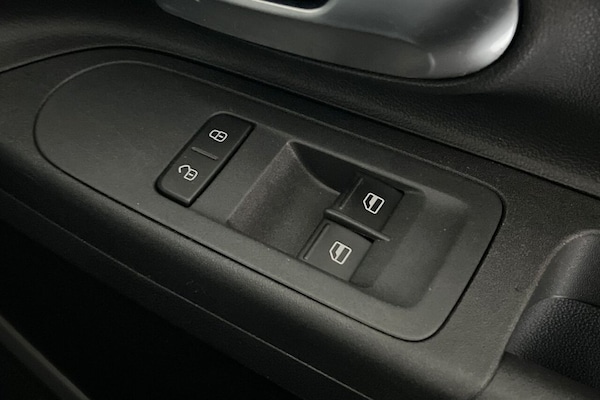 Used Volkswagen up! 2021 for sale - 76147518: Photo 30