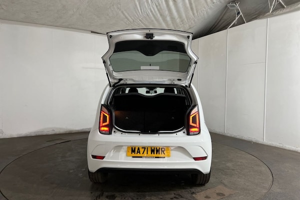 Used Volkswagen up! 2021 for sale - 76147518: Photo 31