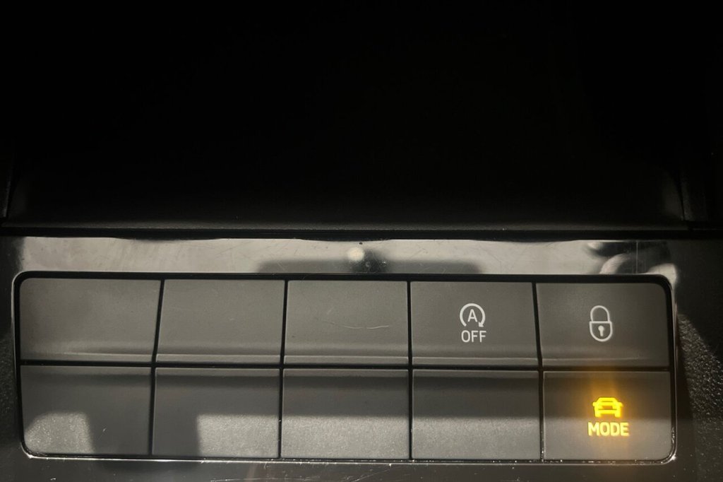 Used Skoda Octavia 2018 for sale - 76304002: Photo 32