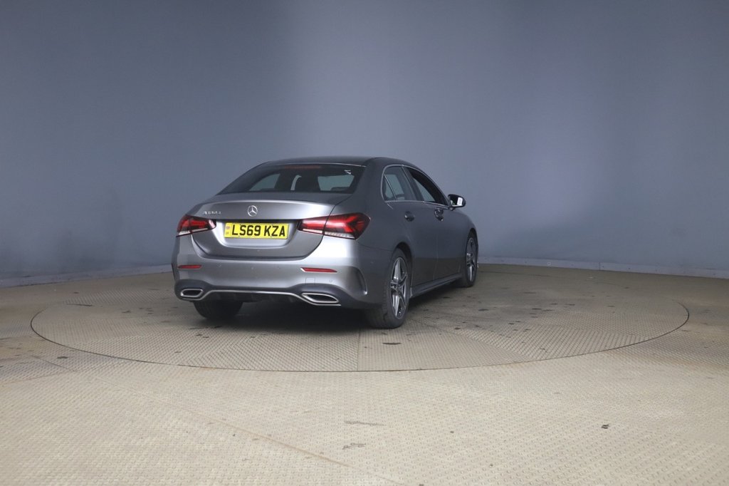 Used Mercedes-Benz A-Class 2019 for sale - 77936613: Photo 4