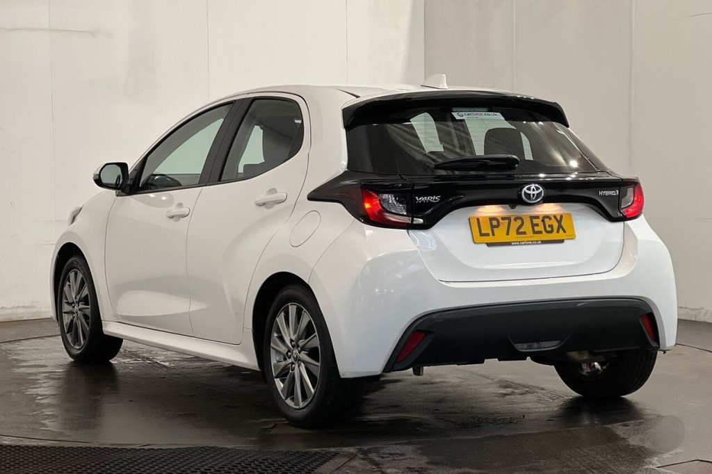 Used Toyota Yaris 2023 for sale - 77936242: Photo 19