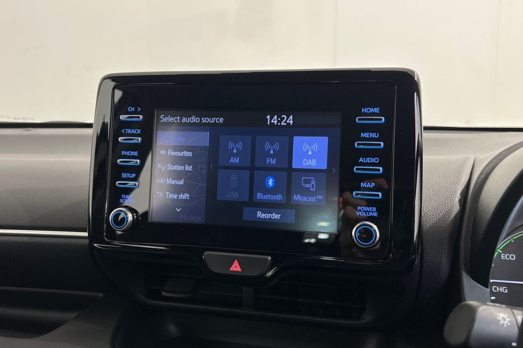 Used Toyota Yaris 2023 for sale - 77936242: Photo 32