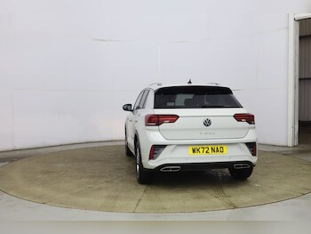Used Volkswagen T-Roc 2022 for sale - 77693502: Photo