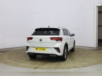 Used Volkswagen T-Roc 2022 for sale - 77693502: Photo