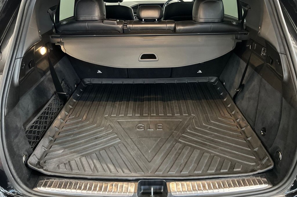 Used Mercedes-Benz GLE 2020 for sale - 76385888: Photo 44