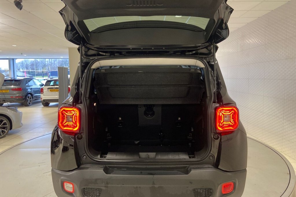 Used Jeep Renegade 2023 for sale - 76783720: Photo 25