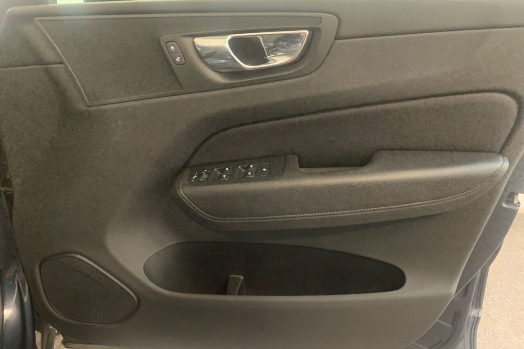 Used Volvo XC60 2019 for sale - 77301936: Photo 29