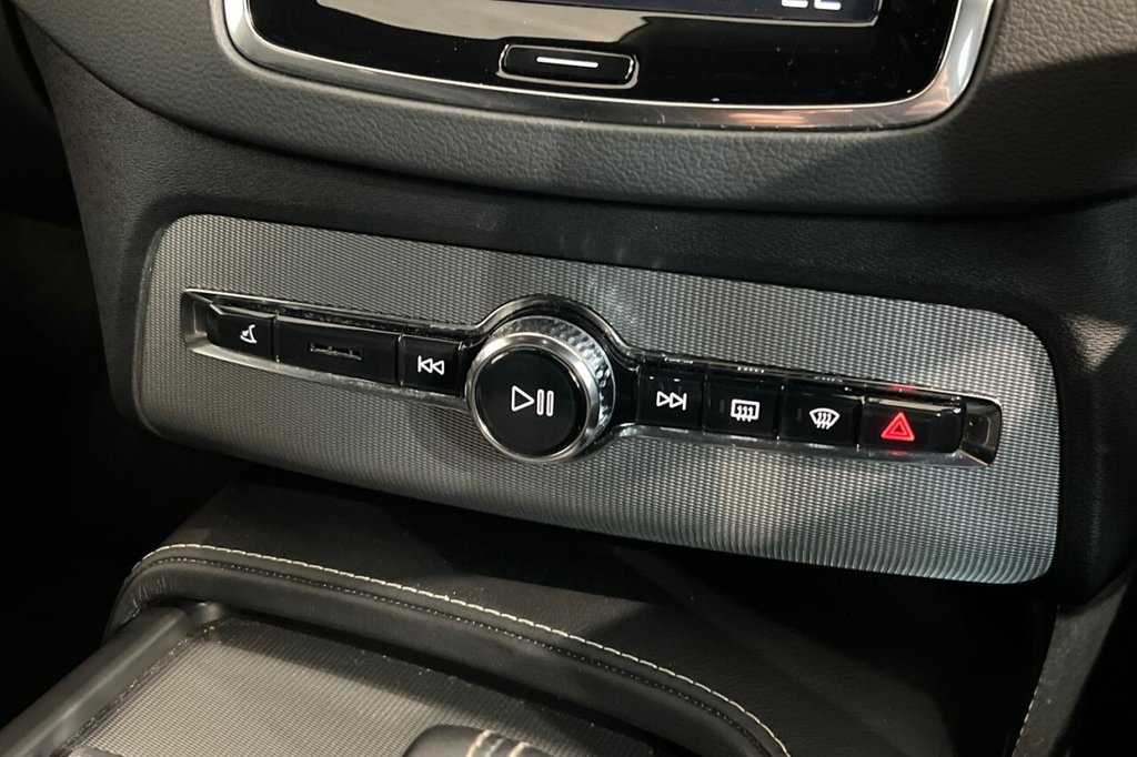 Used Volvo XC90 2021 for sale - 77355875: Photo 41