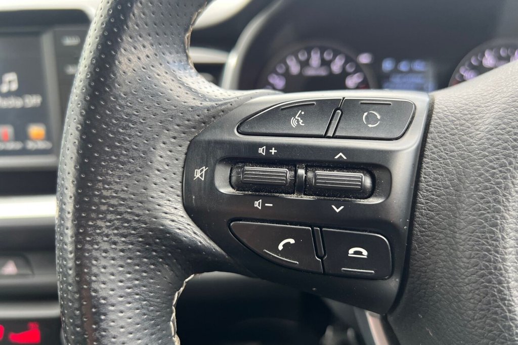 Used Kia Stonic 2020 for sale - 75596848: Photo 37