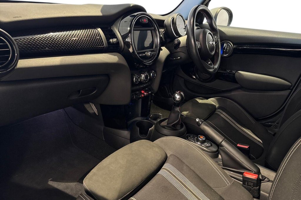 Used MINI Hatch 2019 for sale - 78200391: Photo 11