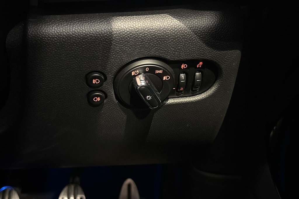 Used MINI Hatch 2019 for sale - 78200391: Photo 17